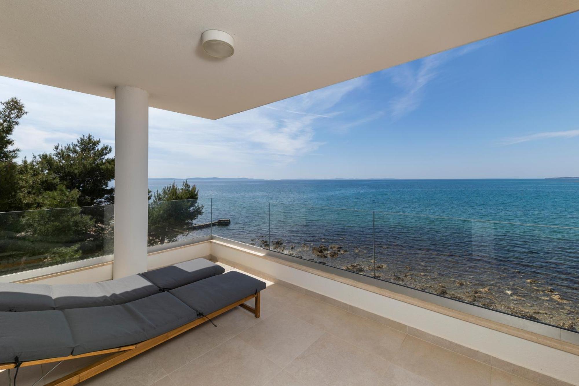 Aqua Blue By Belmont Realty Lejlighed Privlaka  Eksteriør billede