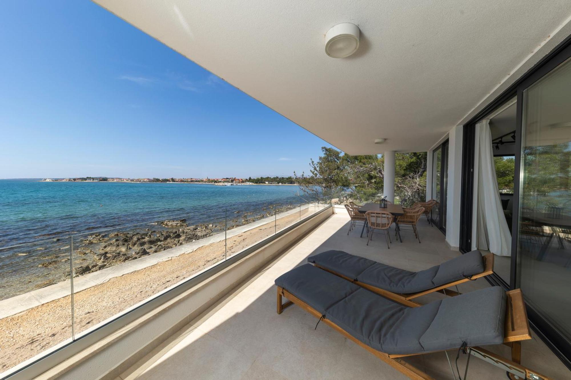 Aqua Blue By Belmont Realty Lejlighed Privlaka  Eksteriør billede