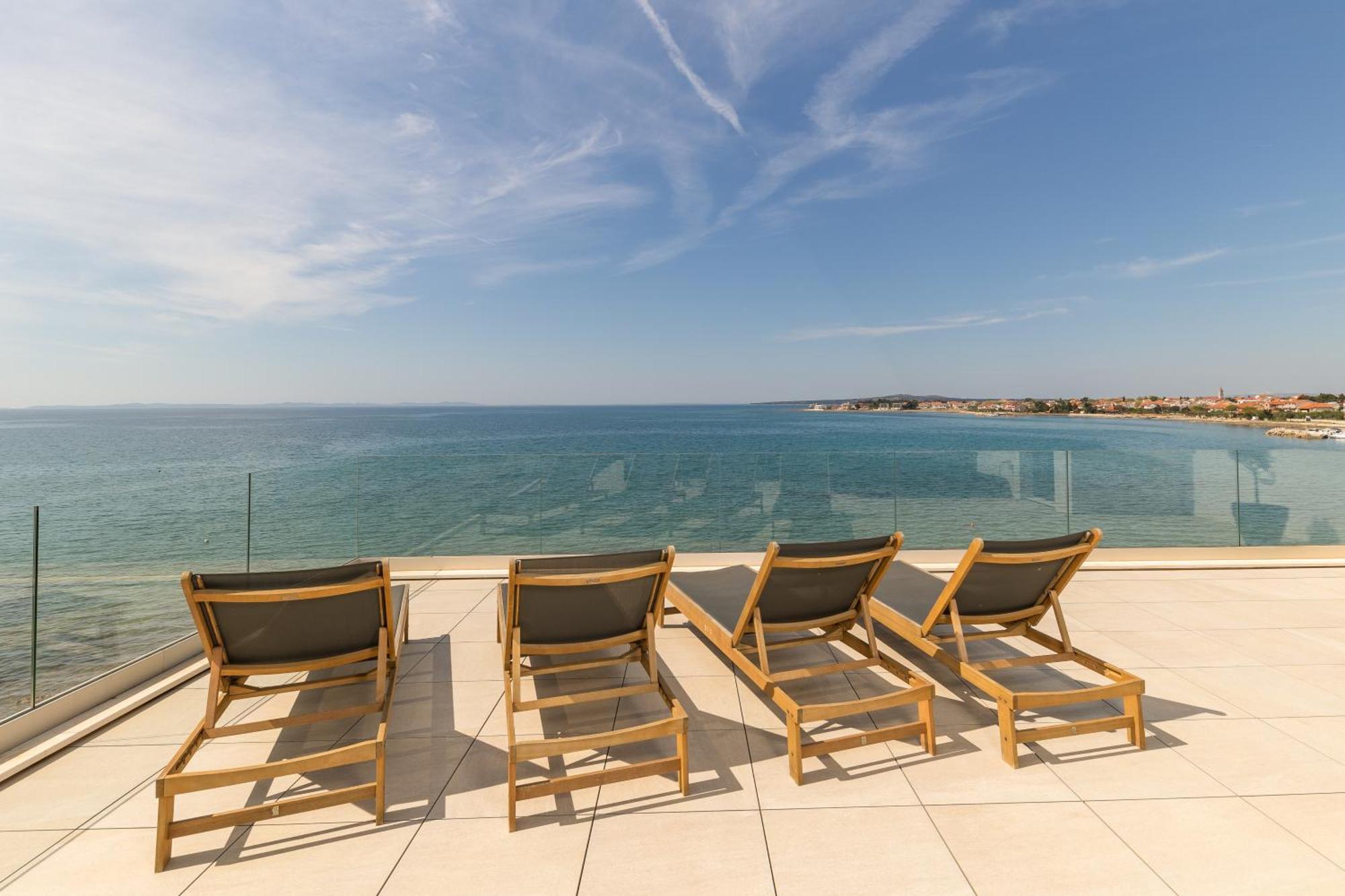Aqua Blue By Belmont Realty Lejlighed Privlaka  Eksteriør billede