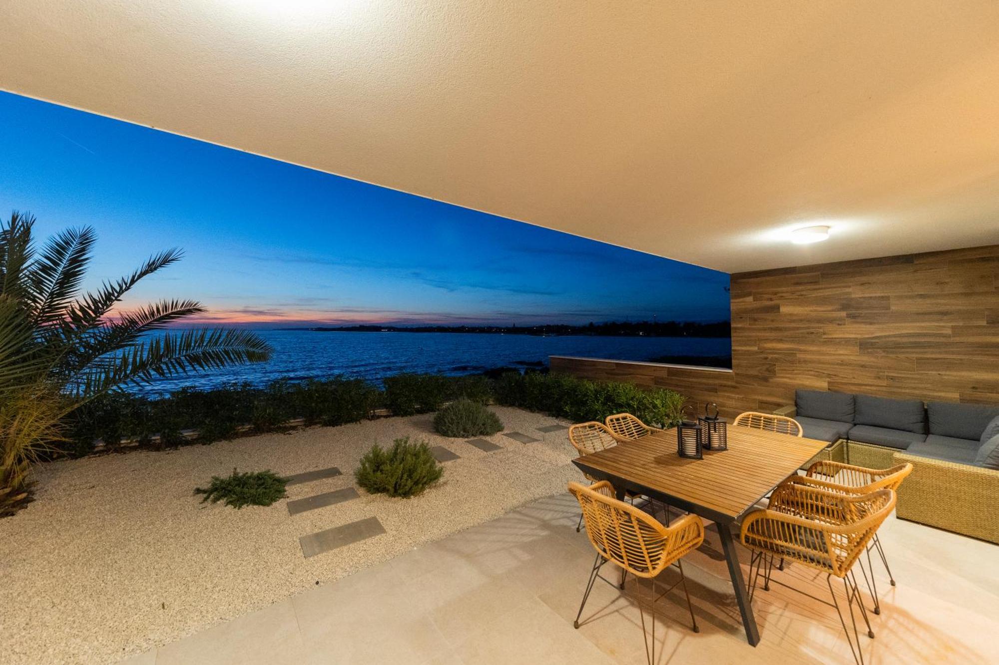 Aqua Blue By Belmont Realty Lejlighed Privlaka  Eksteriør billede
